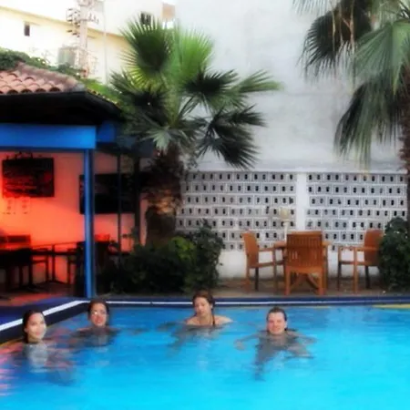 Pak - Adult Only 2* Kusadasi