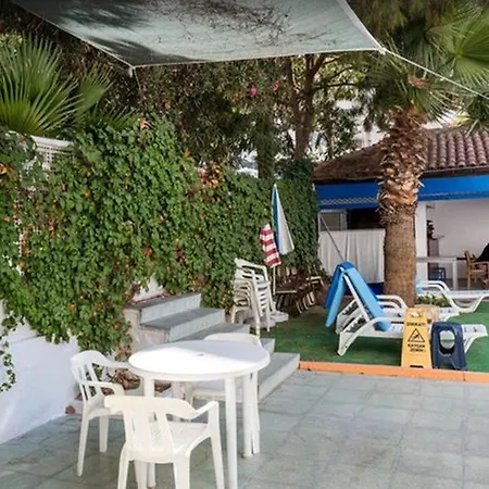 Pak - Adult Only فندق 2*