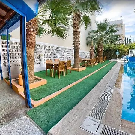 Pak - Adult Only Kusadası