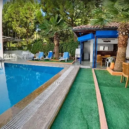 فندق Pak - Adult Only 2*