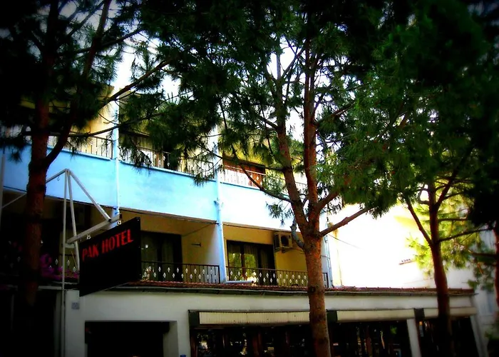 Hotel Pak - Adult Only