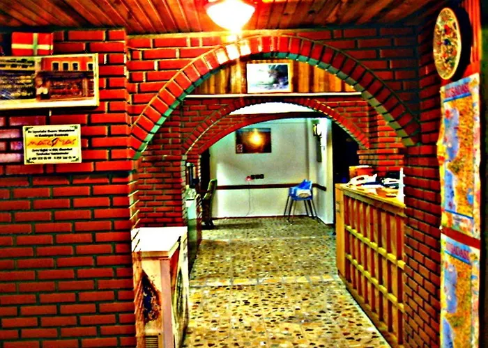 Pak - Adult Only Otel 2*