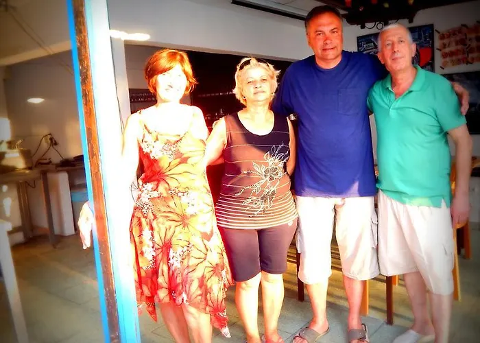 Pak - Adult Only Hotel 2*