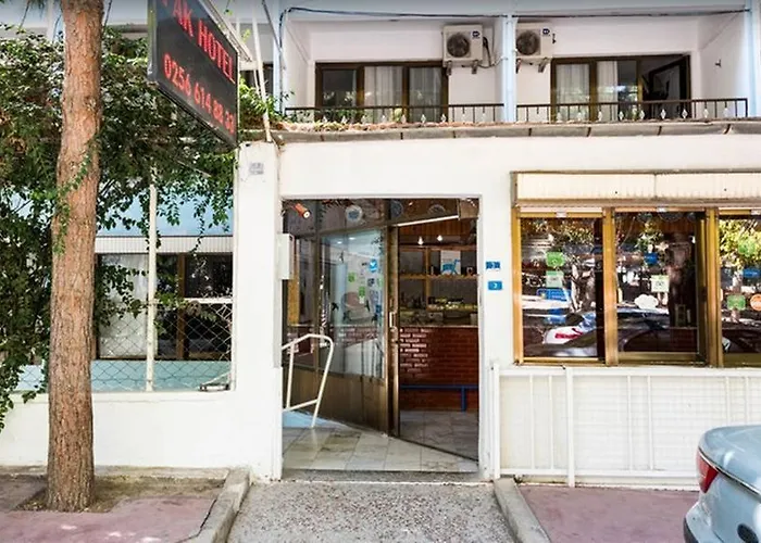 Pak - Adult Only Otel 2*